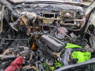 2015 Jeep Cherokee Sport z VIN 1C4PJMAB9FW564237, wystawiony jako Copart lot #51441465 z przebiegiem Nie podano mil oraz Szkoda całkowita • Salvage title. Historia ofert i sprzedaży dostępna na DreamBid. Obrazek 8.