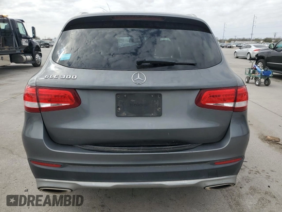 2016 Mercedes-Benz GLC 300 z VIN WDC0G4JB5GF093991, wystawiony jako Copart lot #45162625 z przebiegiem 159 985 mil mil oraz Szkoda całkowita • Salvage title. Historia ofert i sprzedaży dostępna na DreamBid. Obrazek 6.