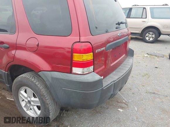 2005 Ford Escape XLS Value with VIN 1FMYU02Z95KA14831, listed as a IAAI auction lot 42619721 with 280,053 mi miles and . Bid and sale history available at DreamBid. Image 6.