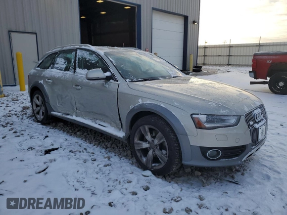 2014 Audi allroad A4 Premium Plus z VIN WA1UFAFL2EA145057, wystawiony jako Copart lot #88693475 z przebiegiem 78 350 mil mil oraz Nie do naprawy • Non repairable. Historia ofert i sprzedaży dostępna na DreamBid. Obrazek 4.