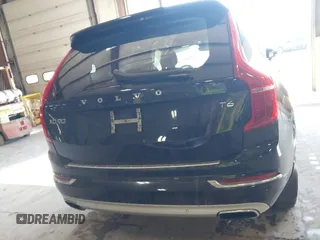 2017 Volvo XC90 Inscription with VIN YV4A22PL3H1164551, listed as a IAAI auction lot 41670475 with 101,391 mi miles. Bid and sale history available at carsss.com. Image 16.