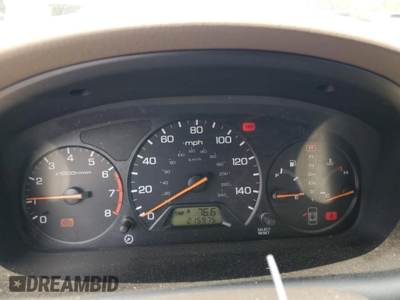 2000 Honda Accord SE with VIN 1HGCG5673YA077673, listed as a Copart auction lot 57555835 with 215,975 mi miles and Non repairable. Bid and sale history available at DreamBid. Image 9.