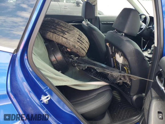 2023 Kia Seltos S z VIN KNDEU2AA7P7410521, wystawiony jako Copart lot #56796665 z przebiegiem 33 412 mil mil oraz Szkoda całkowita • Salvage title. Historia ofert i sprzedaży dostępna na DreamBid. Obrazek 11.