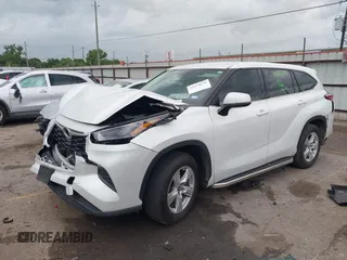 2022 Toyota Highlander L with VIN 5TDCZRAH0NS553876, listed as a IAAI auction lot 42174676 with 49,303 mi miles and . Bid and sale history available at DreamBid. Image 16.