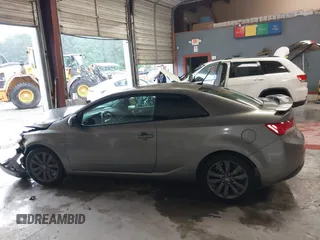 2012 Kia Forte SX z VIN KNAFW6A32C5489669, wystawiony jako IAAI lot #42237474 z przebiegiem 172 520 mil mil oraz . Historia ofert i sprzedaży dostępna na DreamBid. Obrazek 14.