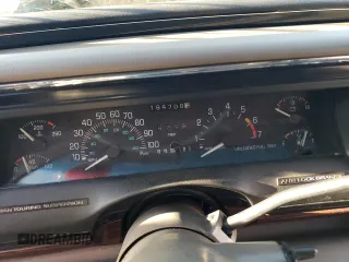 1999 Buick LeSabre Limited with VIN 1G4HR52K0XH457113, listed as a Copart auction lot 75426654 with 194,700 mi miles and Salvage Title. Bid and sale history available at DreamBid. Image 9.