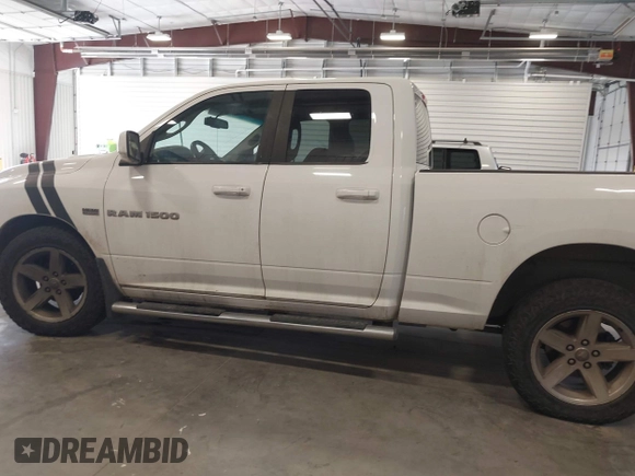 2011 Ram 1500 Big Horn с VIN 1D7RV1GT6BS566403, выставлен на аукционе IAAI как лот 42095160 с пробегом 173 818 миль миль и . История ставок и продаж доступна на DreamBid. Изображение 14.