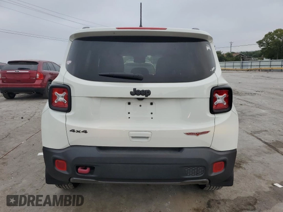 2021 Jeep Renegade Trailhawk z VIN ZACNJDC19MPM30234, wystawiony jako Copart lot #66167334 z przebiegiem 46 075 mil mil oraz Szkoda całkowita • Salvage title. Historia ofert i sprzedaży dostępna na DreamBid. Obrazek 6.
