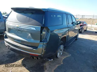 2023 Chevrolet Suburban Premier z VIN 1GNSKFKD9PR278771, wystawiony jako IAAI lot #42198380 z przebiegiem 55 359 mil mil oraz . Historia ofert i sprzedaży dostępna na DreamBid. Obrazek 4.