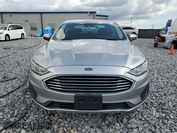 2020 Ford Fusion SE z VIN 3FA6P0HD8LR150929, wystawiony jako Copart lot #59086985 z przebiegiem 69 138 mil mil oraz Szkoda całkowita • Salvage title. Historia ofert i sprzedaży dostępna na DreamBid. Obrazek 5.
