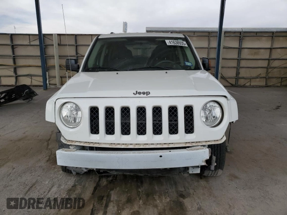 2015 Jeep Patriot Sport with VIN 1C4NJRBB7FD347901, listed as a Copart auction lot 41638935 with 88,117 mi miles and Salvage Title. Bid and sale history available at carsss.com. Image 5.