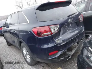2020 Kia Sorento LX with VIN 5XYPGDA38LG679993, listed as a IAAI auction lot 41575064 with 89,945 mi miles and . Bid and sale history available at DreamBid. Image 3.