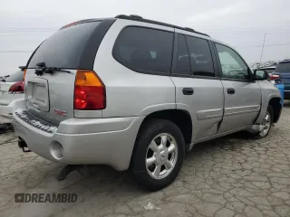 2005 GMC Envoy SLT with VIN 1GKDS13S452258553, listed as a Copart auction lot 82888944 with 174,546 mi miles and Salvage Title. Bid and sale history available at carsss.com. Image 3.