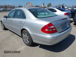 2003 Mercedes-Benz E 320 with VIN WDBUF65J53A236094, listed as a IAAI auction lot 42272839 with 117,835 mi miles and . Bid and sale history available at DreamBid. Image 3.