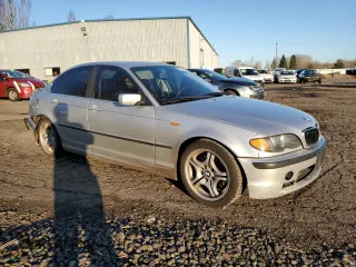 2004 BMW 3 Series 330i with VIN WBAEV53464KM36409, listed as a Copart auction lot 89025775 with 208,680 mi miles and Salvage Title. Bid and sale history available at carsss.com. Image 4.