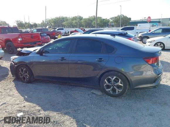 2020 Kia Forte LXS z VIN 3KPF24AD7LE228649, wystawiony jako IAAI lot #42104658 z przebiegiem 59 788 mil mil oraz . Historia ofert i sprzedaży dostępna na DreamBid. Obrazek 14.