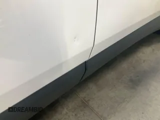 2021 Chevrolet Traverse LT z VIN 1GNERHKW5MJ182233, wystawiony jako IAAI lot #42530100 z przebiegiem 72 964 mil mil oraz . Historia ofert i sprzedaży dostępna na DreamBid. Obrazek 1.