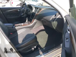 2017 Infiniti Q50 3.0t Premium with VIN JN1EV7AP0HM735273, listed as a IAAI auction lot 41974059 with 82,824 mi miles. Bid and sale history available at carsss.com. Image 5.