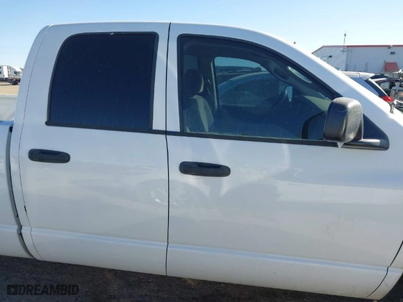 2004 Dodge Ram 1500 SLT with VIN 1D7HA18D44S683513, listed as a IAAI auction lot 41108910 with NaN miles. Bid and sale history available at carsss.com. Image 13.
