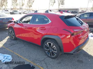 2019 Lexus UX 200 z VIN JTHY3JBH6K2000559, wystawiony jako IAAI lot #41334946 z przebiegiem 59 134 mil mil oraz . Historia ofert i sprzedaży dostępna na DreamBid. Obrazek 3.