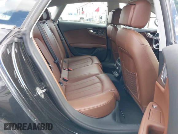 2014 Audi A7 3.0 Prestige with VIN WAU2GAFC4EN128180, listed as a IAAI auction lot 41835508 with 81,265 mi miles. Bid and sale history available at carsss.com. Image 8.