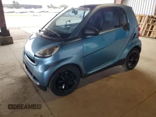 2009 Smart fortwo Pure with VIN WMEEJ31XX9K264071, listed as a Copart auction lot 55315705 with 117,006 mi miles and Salvage Title. Bid and sale history available at carsss.com. Image 1.