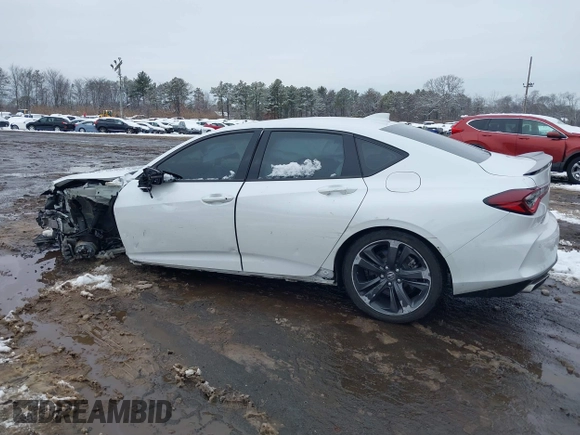 2022 Acura TLX w/A-Spec Package with VIN 19UUB5F55NA003443, listed as a IAAI auction lot 41527838 with 8,134 mi miles and . Bid and sale history available at DreamBid. Image 14.