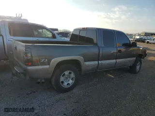 2001 Chevrolet Silverado 1500 LS with VIN 2GCEK19T611117509, listed as a Copart auction lot 46170795 with 259,269 mi miles and Salvage Title. Bid and sale history available at carsss.com. Image 3.