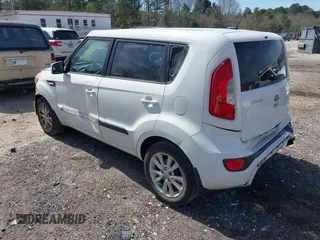 2013 Kia Soul with VIN KNDJT2A55D7538577, listed as a IAAI auction lot 41840154 with 116,548 mi miles. Bid and sale history available at carsss.com. Image 3.