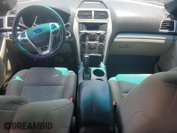 2013 Ford Explorer XLT with VIN 1FM5K7D89DGB03807, listed as a Copart auction lot 61614085 with 179,970 mi miles and Salvage title. Bid and sale history available at DreamBid. Image 8.