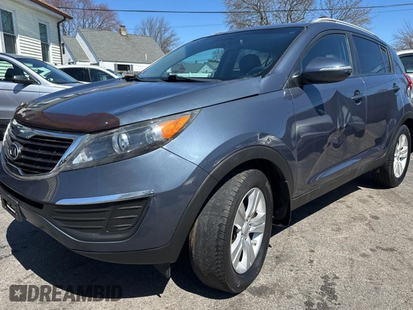 2011 Kia Sportage LX with VIN KNDPB3A28B7156209, listed as a Copart auction lot 52733855 with 204,767 mi miles and Clean Title. Bid and sale history available at carsss.com. Image 2.