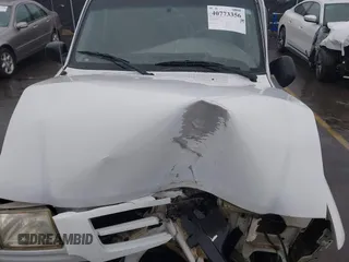 2002 Mazda B-Series 2WD Truck DS with VIN 4F4YR12U82TM11900, listed as a IAAI auction lot 40773356 with 118,353 mi miles. Bid and sale history available at carsss.com. Image 10.