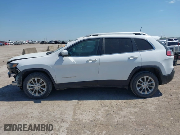 2019 Jeep Cherokee Latitude with VIN 1C4PJLCB9KD285111, listed as a IAAI auction lot 42044469 with 123,947 mi miles and . Bid and sale history available at DreamBid. Image 15.