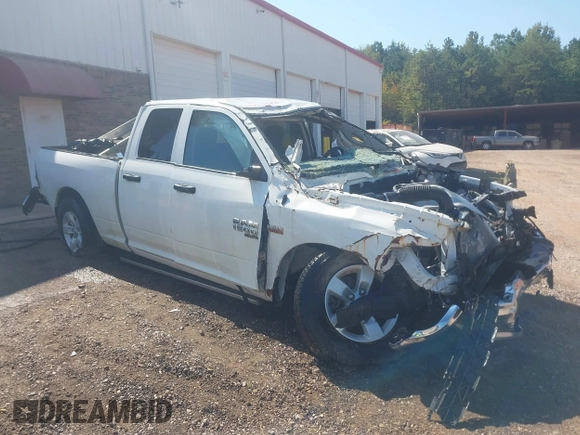 2019 Ram 1500 Classic Tradesman with VIN 1C6RR6FT1KS722951, listed as a IAAI auction lot 41773140 with 34,830 mi miles. Bid and sale history available at carsss.com. Image 1.