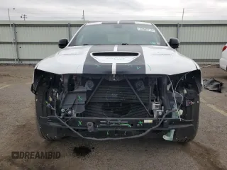2018 Dodge Durango R/T z VIN 1C4SDJCT0JC415313, wystawiony jako Copart lot #52485715 z przebiegiem 63 518 mil mil oraz Szkoda całkowita • Salvage title. Historia ofert i sprzedaży dostępna na DreamBid. Obrazek 5.