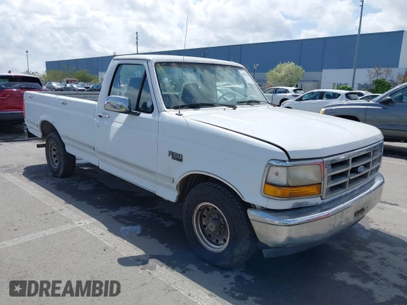1995 Ford F-150 with VIN 2FTDF15N2SCA58486, listed as a IAAI auction lot 41931788 with 305,999 mi miles. Bid and sale history available at carsss.com. Image 1.