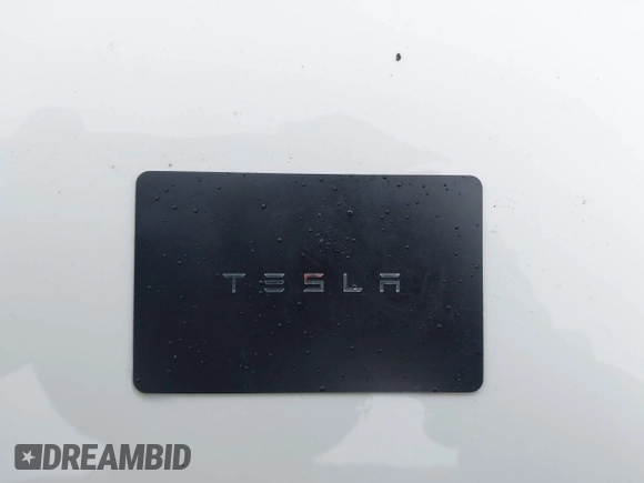 2024 Tesla Model Y Long Range z VIN 7SAYGDEE4RF014480, wystawiony jako IAAI lot #41979686 z przebiegiem 13 829 mil mil oraz . Historia ofert i sprzedaży dostępna na DreamBid. Obrazek 11.
