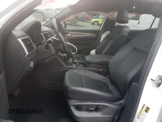 2020 Volkswagen Atlas SEL z VIN 1V2ME2CAXLC232299, wystawiony jako Copart lot #57298205 z przebiegiem 55 151 mil mil oraz Szkoda całkowita • Salvage title. Historia ofert i sprzedaży dostępna na DreamBid. Obrazek 7.