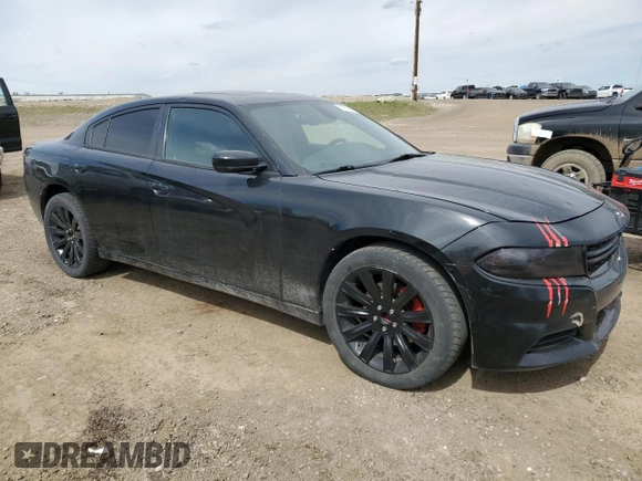 2015 Dodge Charger SXT z VIN 2C3CDXJG6FH765910, wystawiony jako Copart lot #51431385 z przebiegiem 126 761 mil mil oraz Czysty tytuł • Clean title. Historia ofert i sprzedaży dostępna na DreamBid. Obrazek 4.