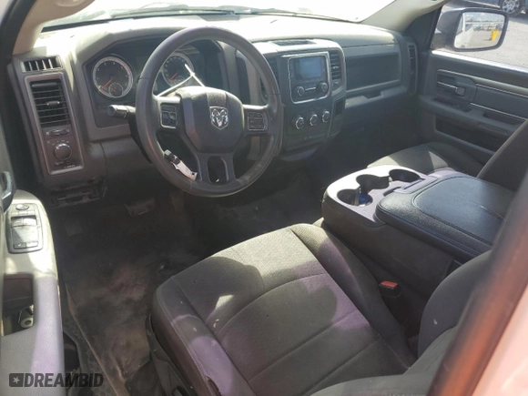 2019 Ram 1500 Classic Tradesman with VIN 3C6JR6DTXKG560700, listed as a Copart auction lot 52807595 with 195,166 mi miles and Clean Title. Bid and sale history available at carsss.com. Image 8.