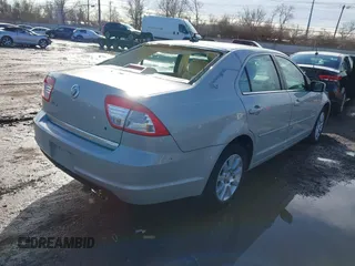 2008 Mercury Milan z VIN 3MEHM07Z58R638718, wystawiony jako IAAI lot #41536905 z przebiegiem 70 729 mil mil oraz . Historia ofert i sprzedaży dostępna na DreamBid. Obrazek 4.