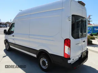 2020 Ford Transit Cargo с VIN 1FTBR1X8XLKB60749, выставлен на аукционе Copart как лот 61684405 с пробегом 77 415 миль миль и Списание • Salvage title. История ставок и продаж доступна на DreamBid. Изображение 4.