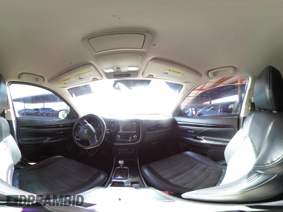 2020 Mitsubishi Outlander SE z VIN JA4AD3A34LZ046556, wystawiony jako IAAI lot #41429554 z przebiegiem 93 240 mil mil oraz . Historia ofert i sprzedaży dostępna na DreamBid. Obrazek 18.