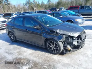 2016 Ford Focus SE with VIN 1FADP3F26GL223603, listed as a IAAI auction lot 41492481 with 146,012 mi miles. Bid and sale history available at carsss.com. Image 1.