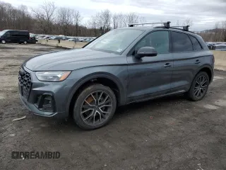 2023 Audi SQ5 Premium Plus with VIN WA1B4AFY0P2102679, listed as a Copart auction lot 47826385 with 13,986 mi miles and Salvage Title. Bid and sale history available at carsss.com. Image 1.