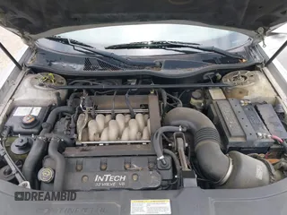 1999 Lincoln Continental с VIN 1LNHM97V7XY607937, выставлен на аукционе IAAI как лот 42473686 с пробегом 171 044 миль миль и . История ставок и продаж доступна на DreamBid. Изображение 10.