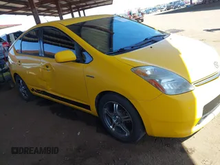 2007 Toyota Prius z VIN JTDKB20U077564623, wystawiony jako IAAI lot #42245736 z przebiegiem 235 796 mil mil oraz . Historia ofert i sprzedaży dostępna na DreamBid. Obrazek 1.