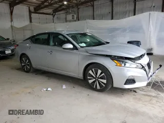 2022 Nissan Altima SV z VIN 1N4BL4DVXNN371034, wystawiony jako Copart lot #55685385 z przebiegiem 45 494 mil mil oraz Szkoda całkowita • Salvage title. Historia ofert i sprzedaży dostępna na DreamBid. Obrazek 4.