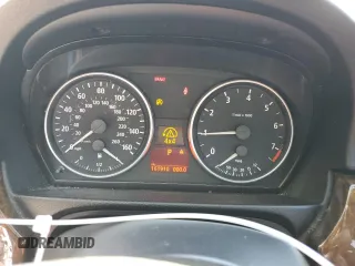 2007 BMW 3 Series 328xi с VIN WBAVC93527KX58684, выставлен на аукционе Copart как лот 62036435 с пробегом 161 910 миль миль и Чистый • Clean title. История ставок и продаж доступна на DreamBid. Изображение 9.