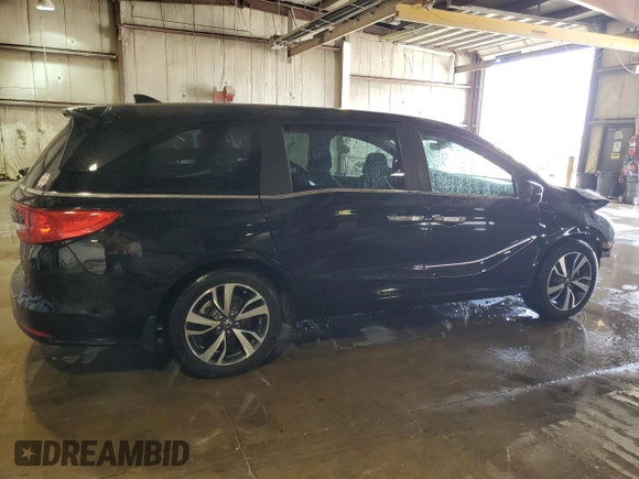 2021 Honda Odyssey Touring with VIN 5FNRL6H84MB009125, listed as a Copart auction lot 58248385 with 55,360 mi miles and Salvage title. Bid and sale history available at DreamBid. Image 3.